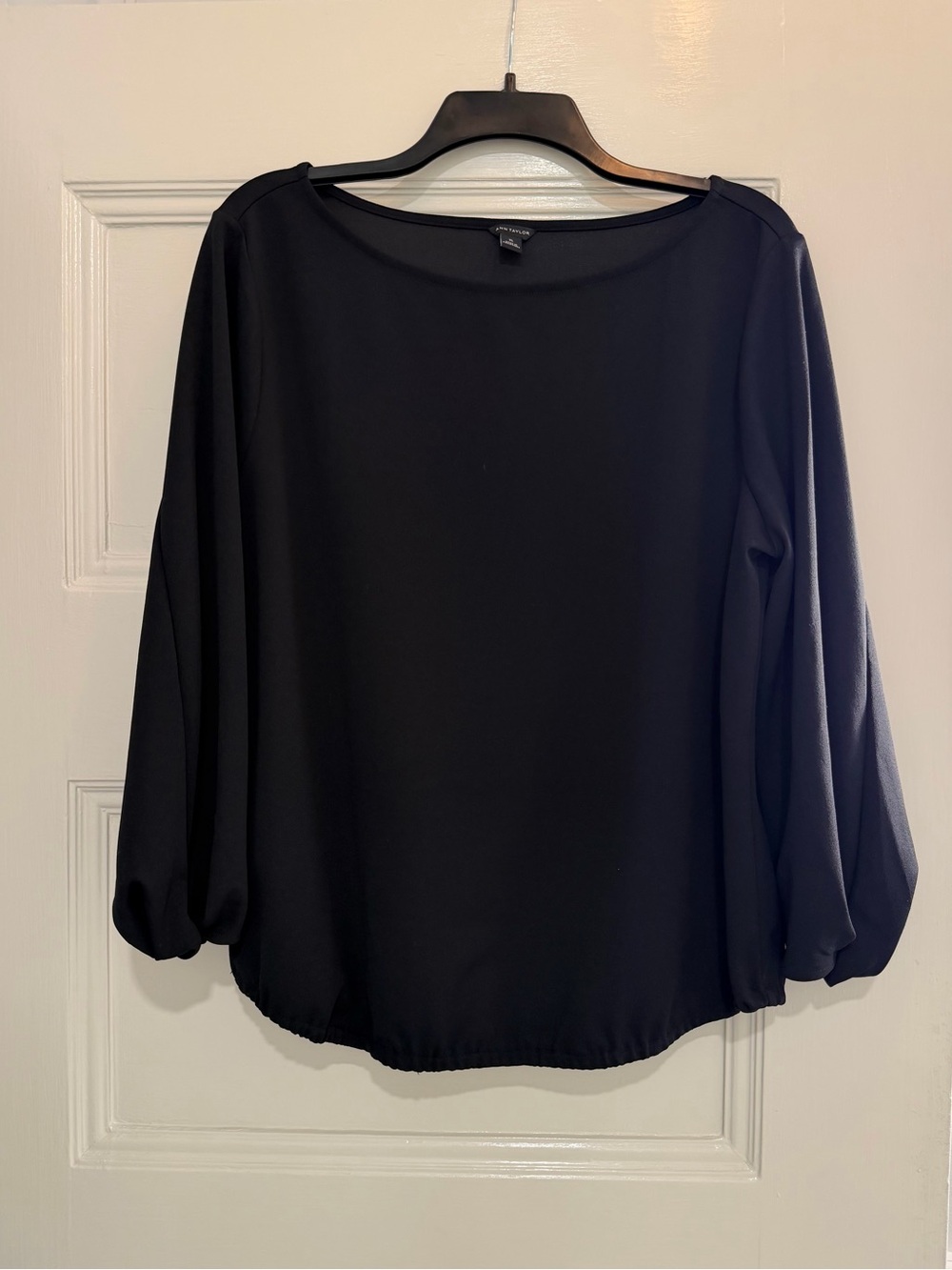 Ann Taylor 3/4 Length Sleeve Elastic Hem Blouse - Black - XL